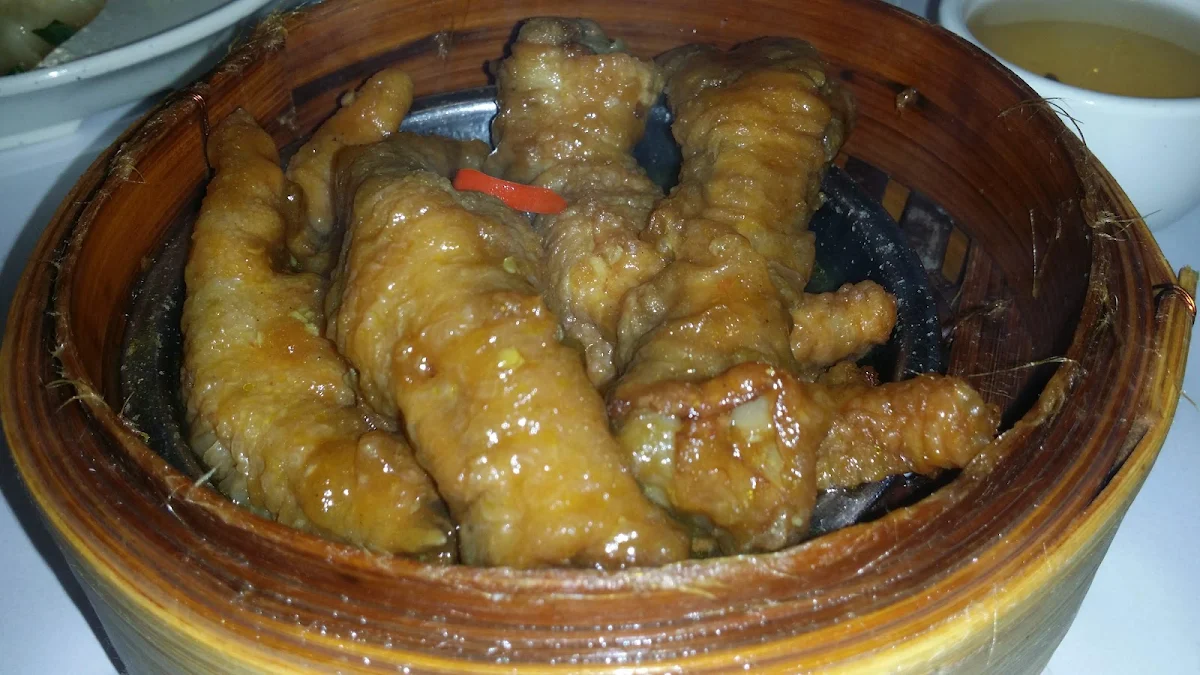 Chicken Feet Marinated in Oyster Sauce 蠔皇凰爪, 德記茶居 Dim Sum Delight